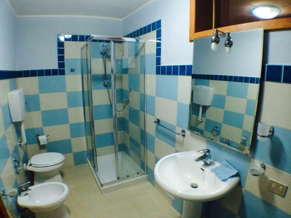 Villa Nicanda- 100 Mt Dal Mare- Giardino Porto Columbu - Perd'E Sali Extérieur photo