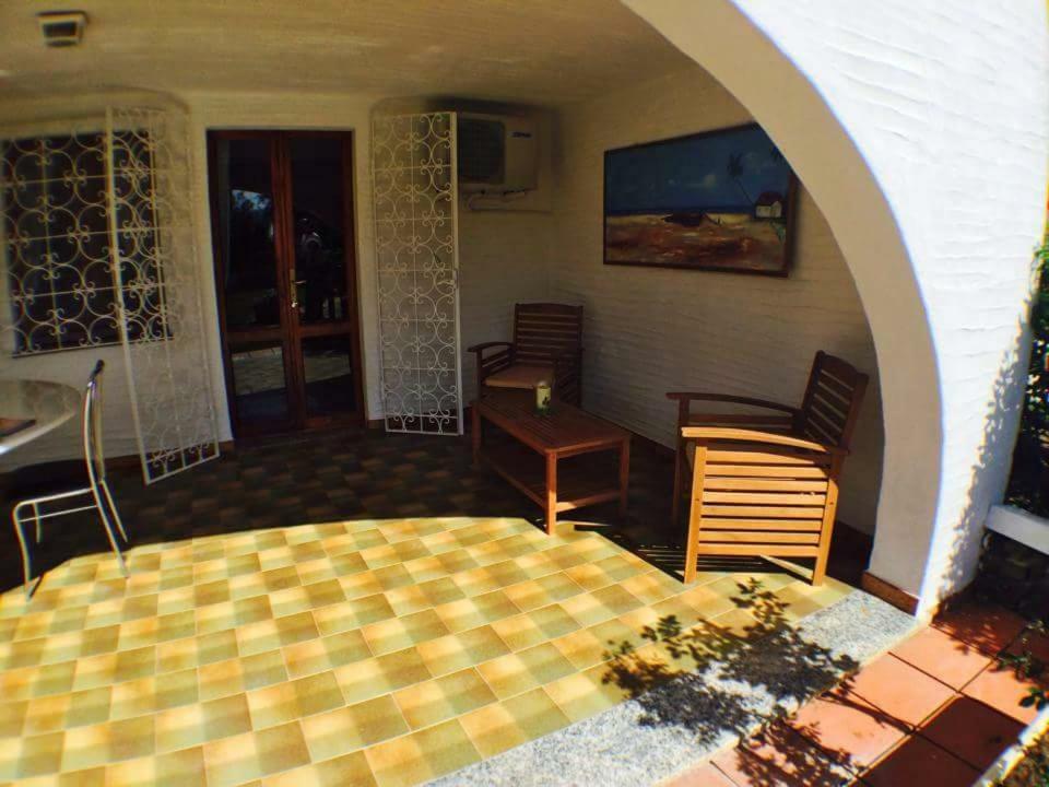 Villa Nicanda- 100 Mt Dal Mare- Giardino Porto Columbu - Perd'E Sali Extérieur photo